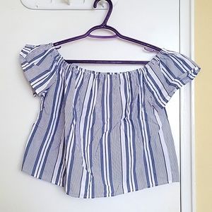 BLUENOTES / NO COMMENT Off-shoulder top